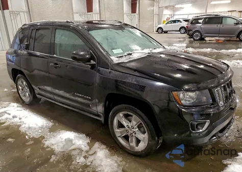 2014 Jeep Compass Limited из США, поврежденный, VIN 1C4NJDCB4ED514294
